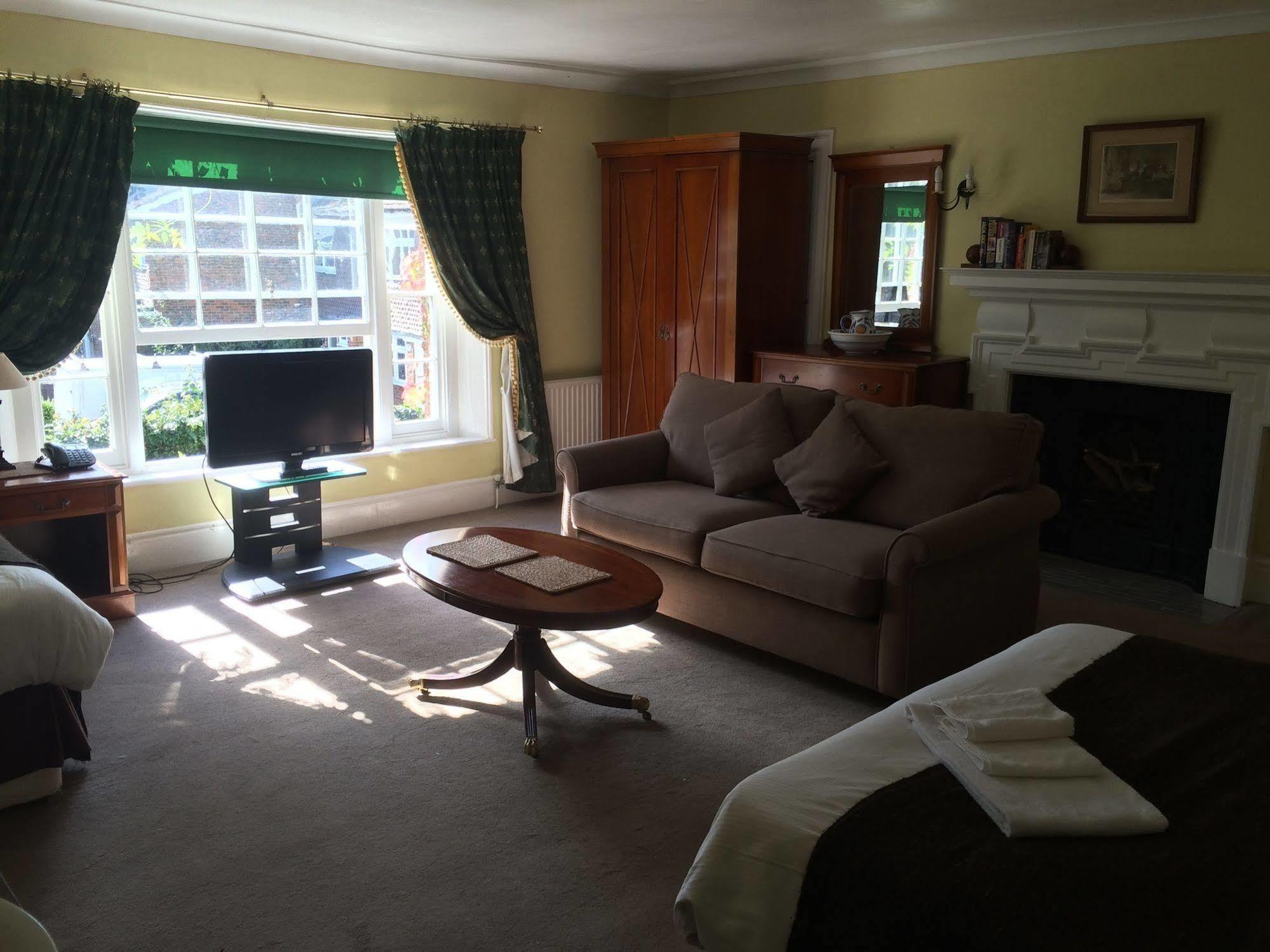 West Drayton  Harmondsworth Hall Guest House מראה חיצוני תמונה